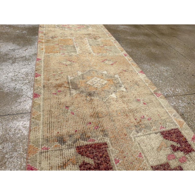 Mid 20th Century Galerie Shabab Collection Mid-20th Century Turkish Anatolian Runner For Sale - Image 5 of 10