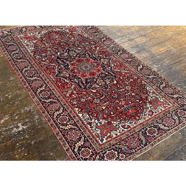 1920s Antique Heriz Rug, 1920s For Sale - Image 5 of 18