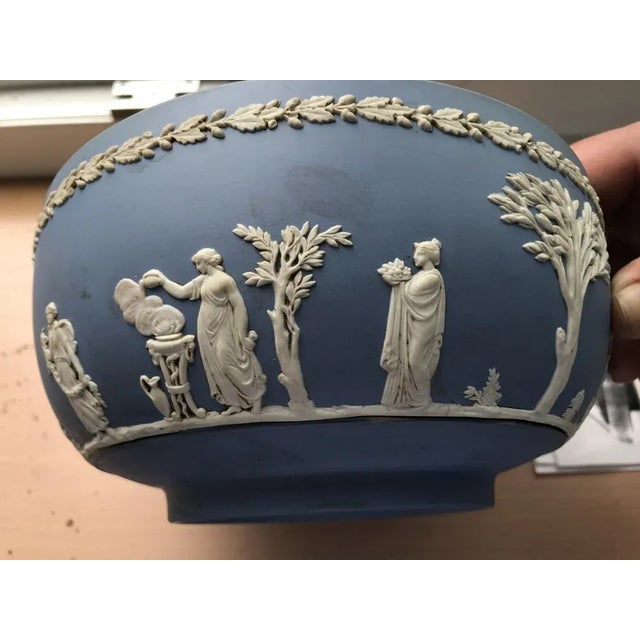 Antique English Ceramic Bowl from Wedgewood For Sale - Image 9 of 13