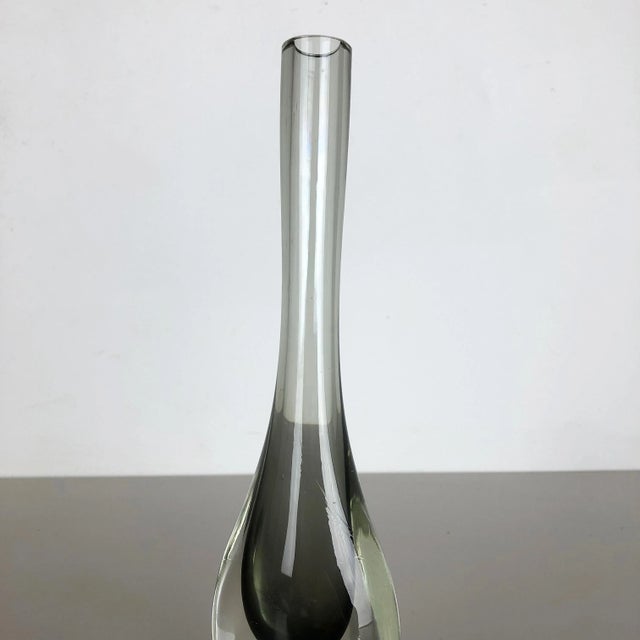Italian Grey Murano Glass Sommerso Single-Stem Vase from Flavio Poli, 1960s For Sale - Image 12 of 17