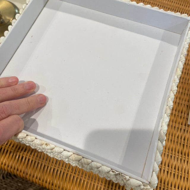 1960s White Shell Box For Sale In Chicago - Image 6 of 8