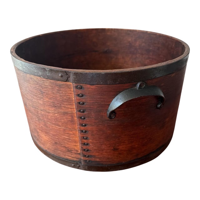 Large Antique New England Wooden Dry Measure by Daniel Cragin, Wilton, New Hampshire – Primitive Grain Measure With Forged Iron Handles For Sale