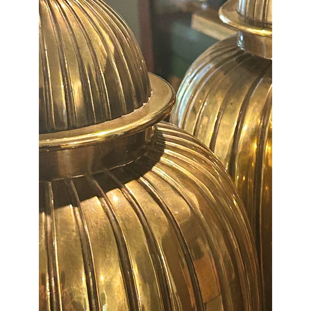 Mid 20th Century Ethan Allen Large Scale Solid Cast Brass Temple Jar Lamps on Ming Style Bases - A Pair For Sale In New Orleans - Image 6 of 10