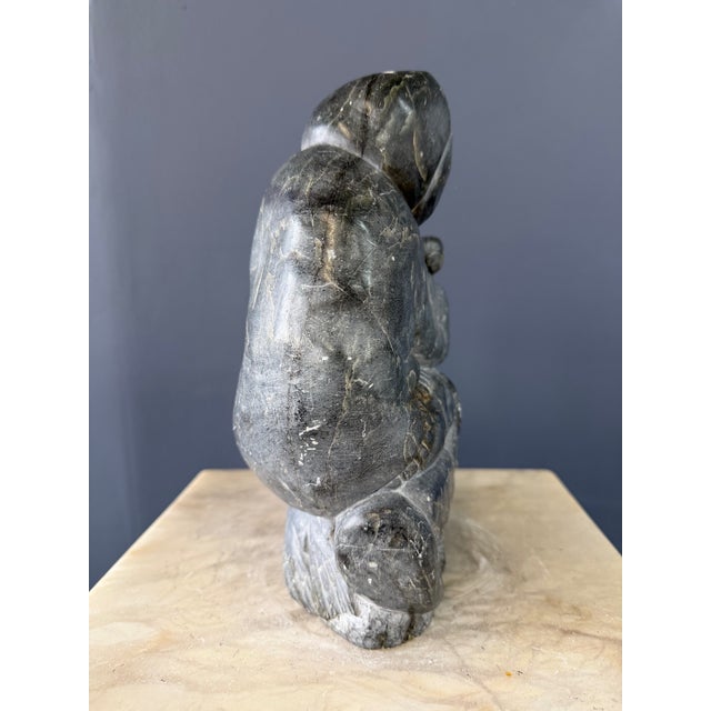 1960s Inuit Hunter With Seal – Canadian Arctic Soapstone Sculpture For Sale - Image 4 of 9