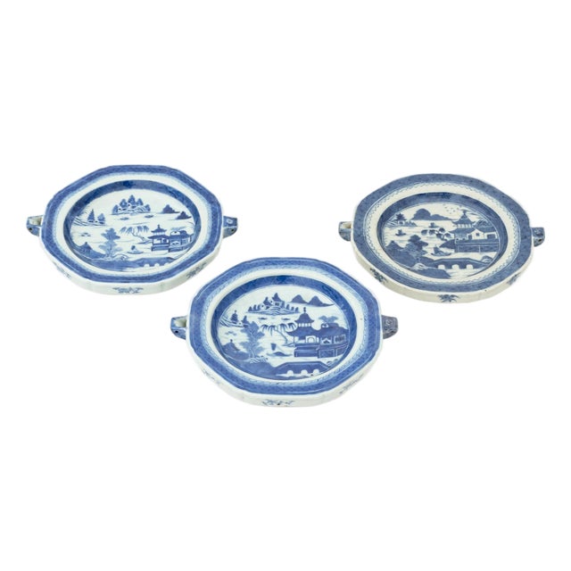 Chinese Export Blue & White Warming Dishes, 3 For Sale