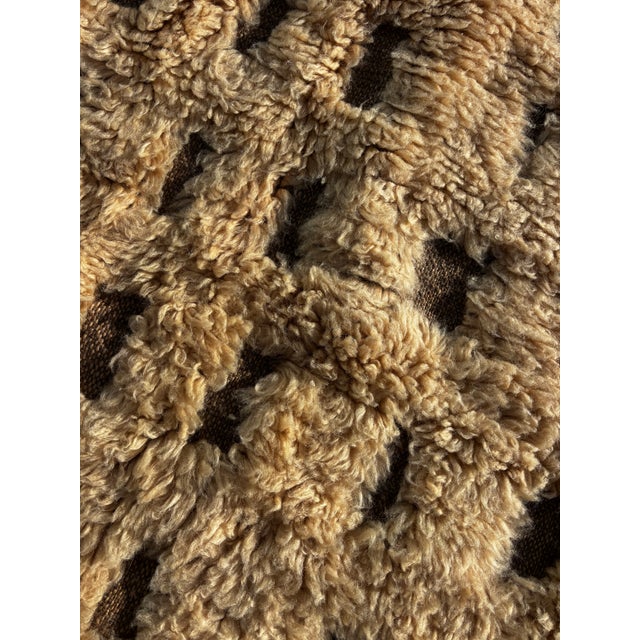 Handwoven Moroccan Mrirt Wool Rug – Contemporary Neutral Texture For Sale - Image 9 of 9
