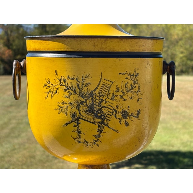 Mid 20th C. Neoclassical Yellow + Black Toile Table Lamp For Sale - Image 4 of 11