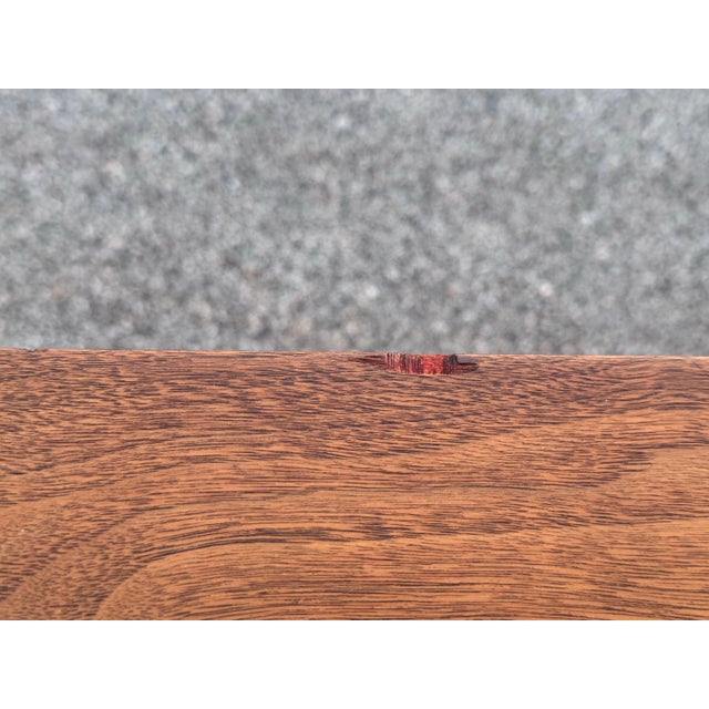 American of Martinsville Vintage 1960s Walnut Wood Large Server Credenza by American of Martinsville For Sale - Image 4 of 12