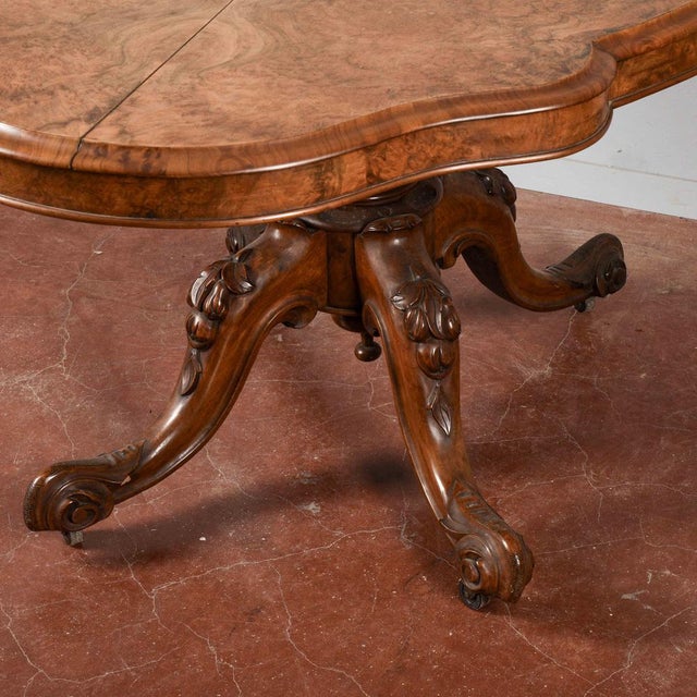 Antique Biscuit Dining Table with Central Leg, 1800s For Sale - Image 9 of 18