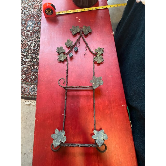 Mid-Century Modern Vintage Metal Wall Hanging Plate Holder With Leaf and Grape Details For Sale - Image 3 of 9