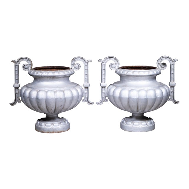 Pair of 19th Century Cast Iron Urns, France, 1800s For Sale