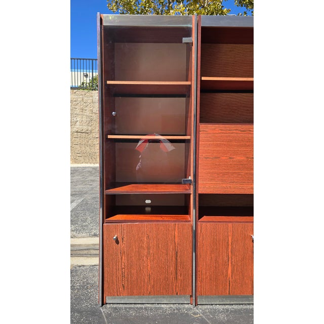 Vintage Mid Century Modern Three Bay Bookcase Wall Unit W Glass Cabinet Doors For Sale - Image 4 of 17