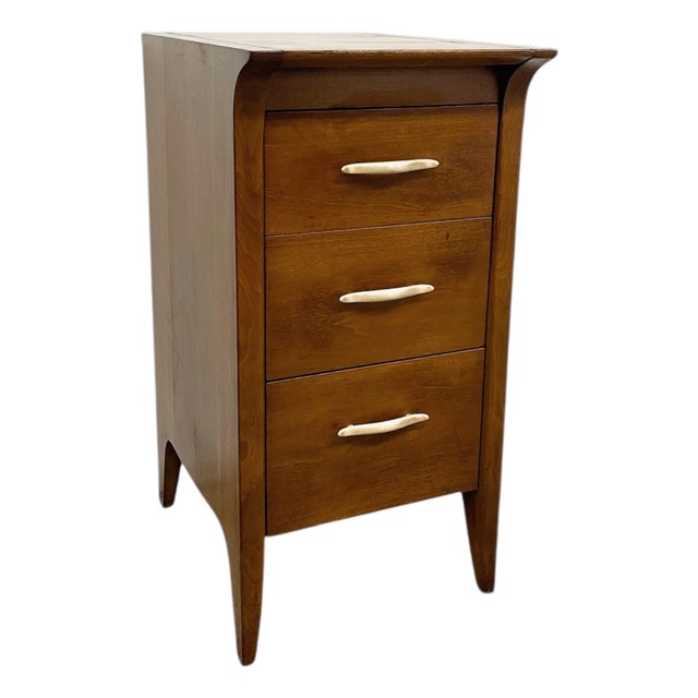1970s Mid-Century Modern Drexel Three-Drawer Nightstand / Side Chest With Curved Sides For Sale