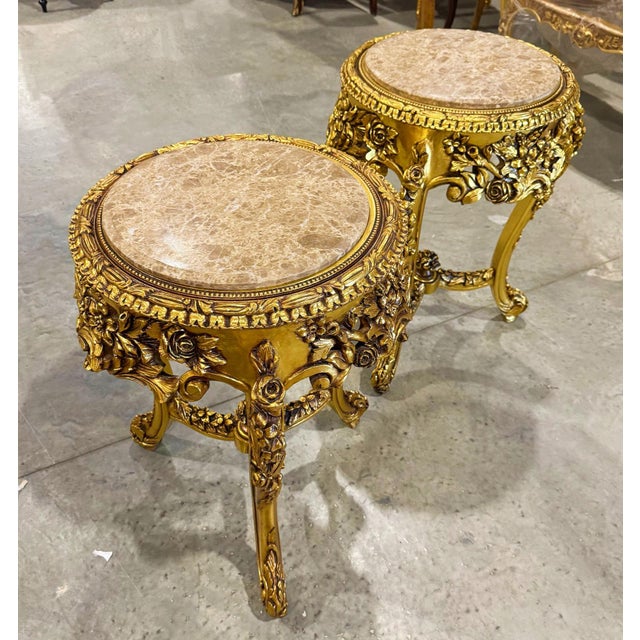 French-Style Gilded Side Table Set of 2 – Beige Marble Top With Gold Leaf Floral Details For Sale In Miami - Image 6 of 8
