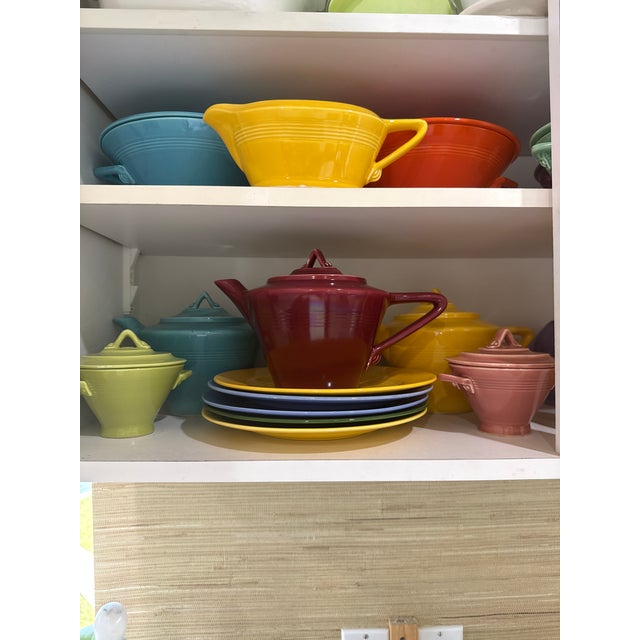 1940s Mid Century Modern Harlequinware - 42pcs For Sale - Image 16 of 18