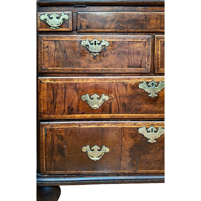 Early 18th-Century Queen Anne/Georgian Walnut Slant-Front Bureau-Desk For Sale - Image 9 of 16