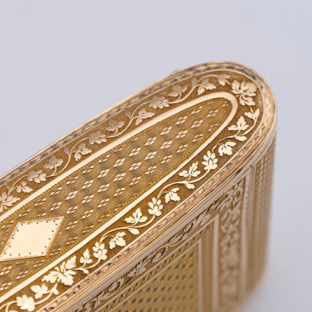 Antique Swiss 18 Karat Gold Snuff Box, Geneva, 1840s For Sale - Image 13 of 17