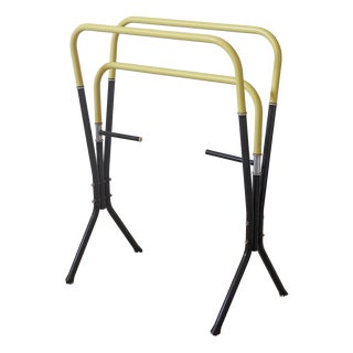 Bauhaus Freestanding Towel Rack, France, 1940s For Sale