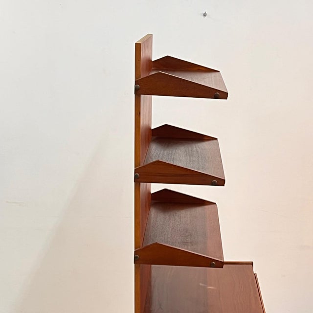 Mid-Century Modern Teak Column Bookcase with Drawers, Italy, 1960s For Sale - Image 4 of 9
