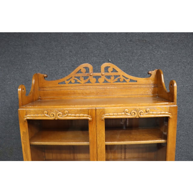 Late 19th Century Victorian Oak Two-Door Glass Bookcase With Adjustable Shelves, Circa 1900 For Sale - Image 5 of 11