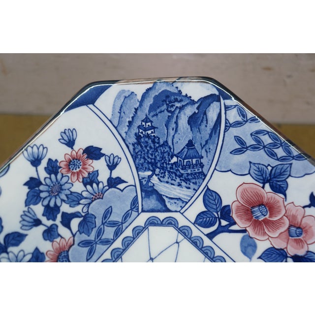 Late 20th Century Japanese Imari Red White & Blue Octagonal Chrysanthemum Pagoda Platter For Sale - Image 14 of 16