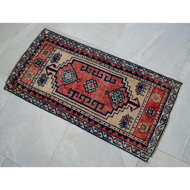 1970s Vintage Hand Knotted Small Rug For Sale - Image 10 of 13