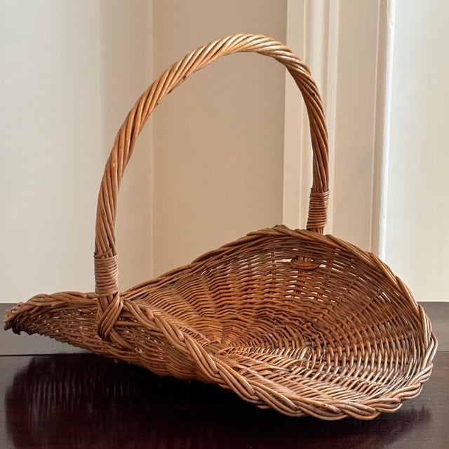 Mid-20th Century French-Style Flower Gathering Basket For Sale - Image 11 of 11