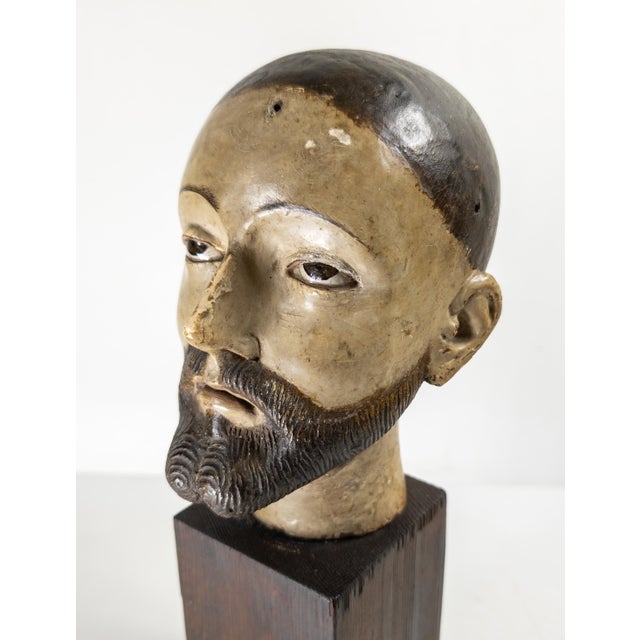 Antique White 17th or 18th Century Spanish Colonial Santos Polychrome Head For Sale - Image 8 of 11
