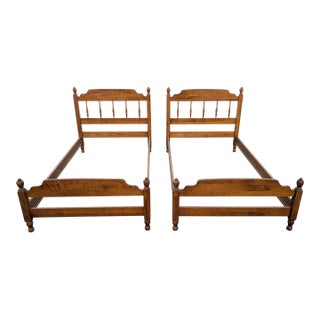 Ethan Allen Solid Maple 1960s Twin Bed Pair. Original Baumritter/Ethan Allen Quality For Sale