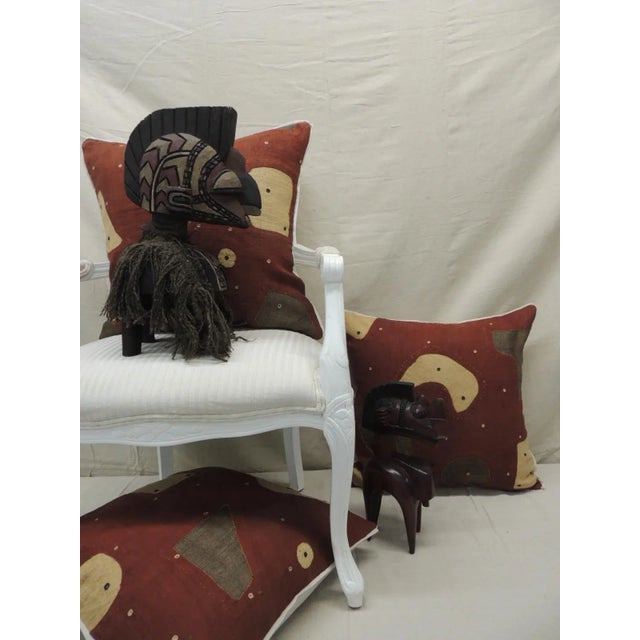 Vintage Applique Raffia Brown and Rust Kuba Decorative Pillows Matisse Style For Sale - Image 9 of 11