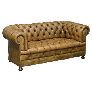Victorian Green Hand Dyed Leather Chesterfield Sofa For Sale