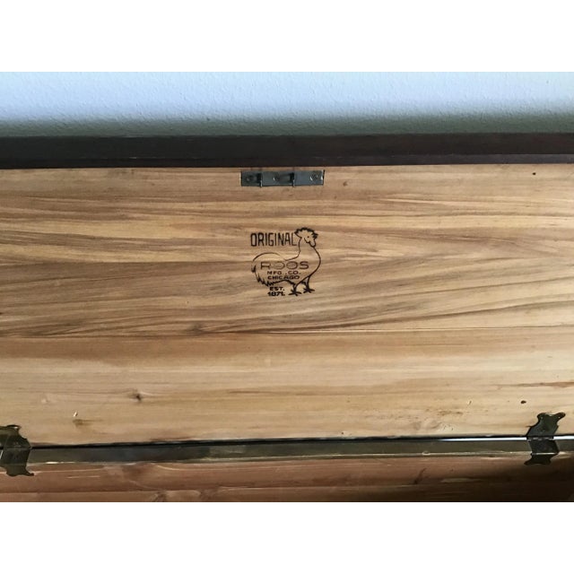 Late 20th Century Cedar Chest by E. Roos & Co. For Sale In Orlando - Image 6 of 12