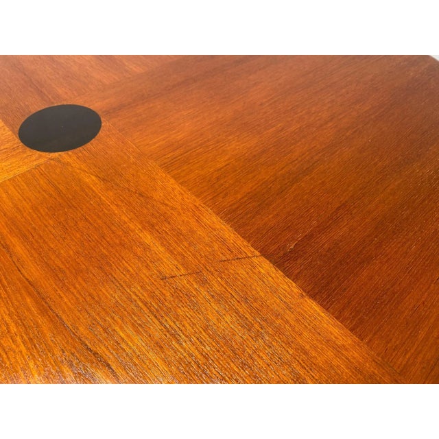 1950s Round Mod. T41 Table in Rosewood attributed to Osvaldo Borsani for Tecno, Italy, 1958 For Sale - Image 5 of 12