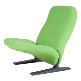 Vintage Concorde Easy Chair in Green with Black Base by Pierre Paulin for Artifort, 1970s For Sale
