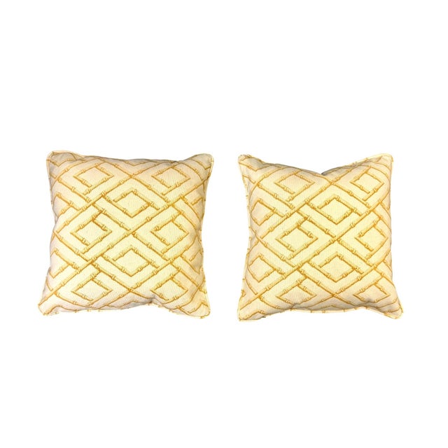 The House of Scalamandre Vintage Scalamandré Pillows - A Pair For Sale - Image 4 of 4