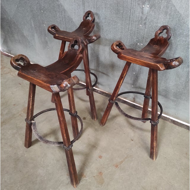 This rare Brutalist bar stool was crafted by Confonorm in Spain during the 1960s and is a true statement piece. Built from...