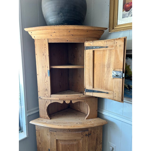 Mid-Century Modern Antique Swedish Farmhouse Pine Corner Cabinet For Sale - Image 3 of 12