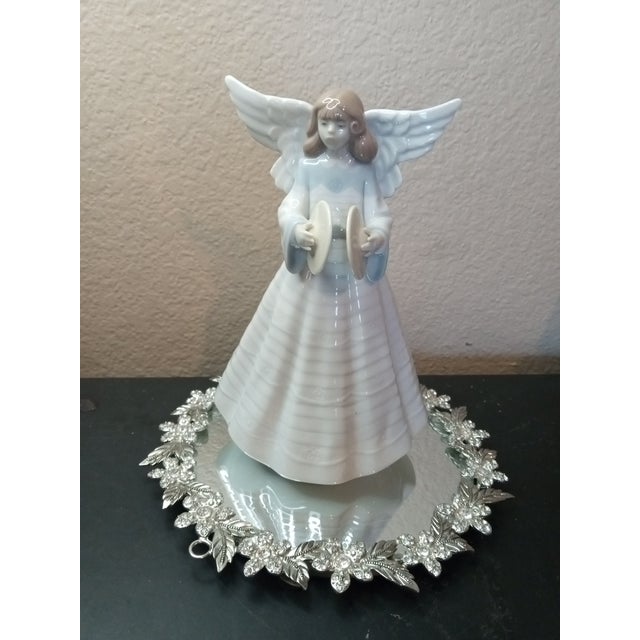 EXQUISITE Retired Lladro 1992 Angelic Cymbalist 7" Christmas Tree Topper The product is a retired Lladró 1992 Angelic...