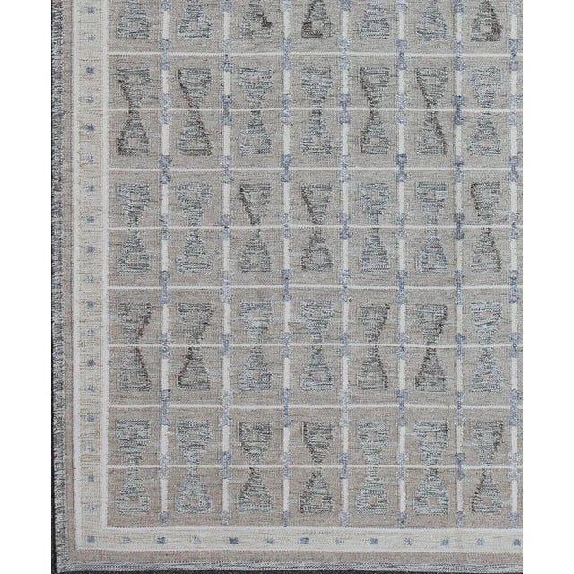Geometric Scandinavian Flat-Weave Modern Rug by Keivan Woven Arts 10'3 X 13'9 For Sale - Image 4 of 6