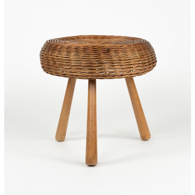 1950s Mid-Century Wicker and Wood Tripod Stool attributed to Tony Paul, USA, 1950s For Sale - Image 5 of 18