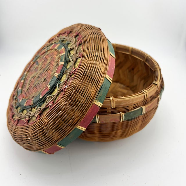 Antique Round Lidded Painted Wicker Sewing Basket With Red & Green Decoration For Sale - Image 4 of 6