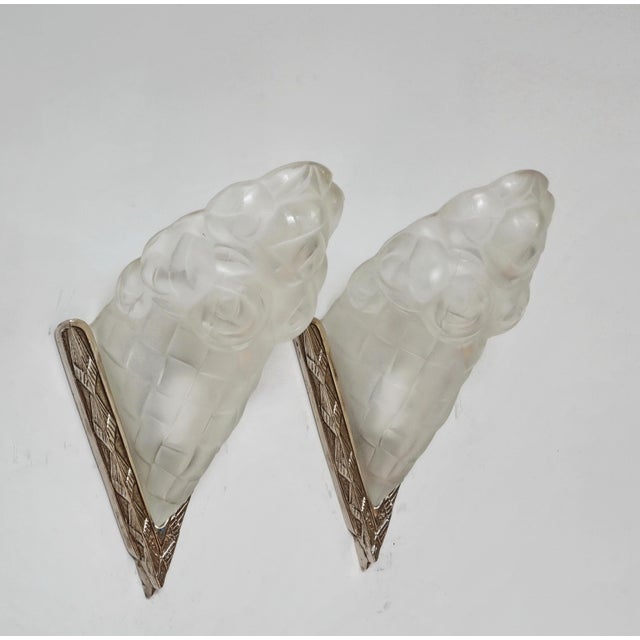 1920s French Art Deco Wall Sconces by Jamain & Degue 1920s France - A Pair For Sale - Image 5 of 14