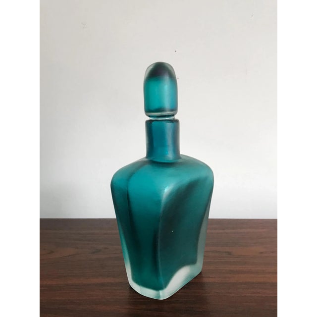 Murano Glass Incisi Series Bottle by Paolo Venini for Venini, 1981 For Sale - Image 3 of 7