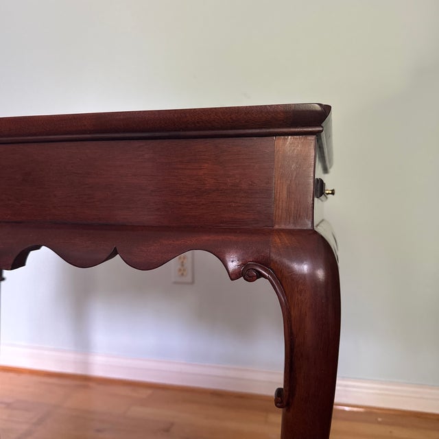 Stickley Williamsburg Queen Anne Side Table For Sale - Image 9 of 12