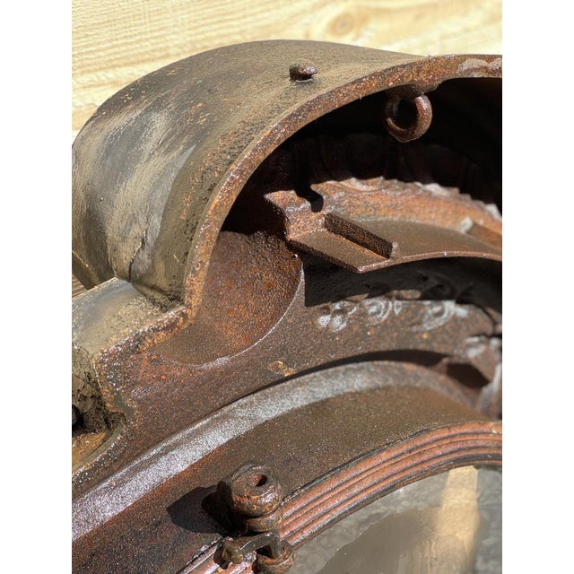 Brown Large Bulls Eye Windows of a French Castle in Cast Iron, 1880, Set of 4 For Sale - Image 8 of 14