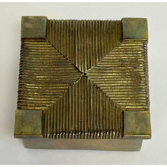 Hollywood Regency Vintage Sarreid LTD Basketweave Lidded Brass Box For Sale - Image 3 of 9