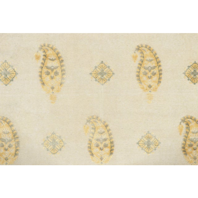 Contemporary Contemporary Block Print Paisley Natural Silk Rug by Rug & Kilim, India For Sale - Image 3 of 9