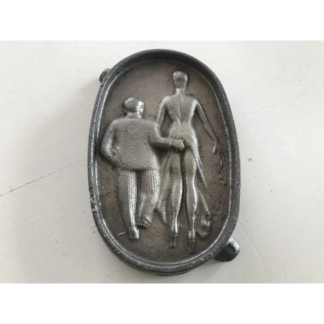 Double-sided cast ashtray - tin painting, 19th century Growth - 14cm. Width - 9 cm. Height when lying down - 2 cm. Good...