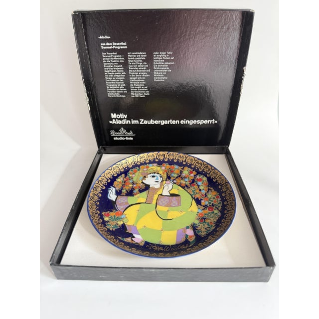 Aladdin Trapped in the Magic Garden Collector's Plate by Bjørn Wiinblad for Rosenthal Germany, 1970s For Sale - Image 6 of 6