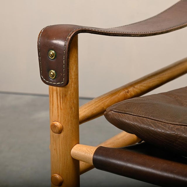 Sirocco Safari Lounge Chairs in Dark Brown Leather and Ash by Arne Norell for Arne Norell Ab, 1970s, Set of 2 For Sale - Image 17 of 18